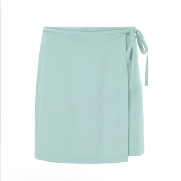 Girlfriend Collective Weekend Wrap Skort - Picture 11 of 11